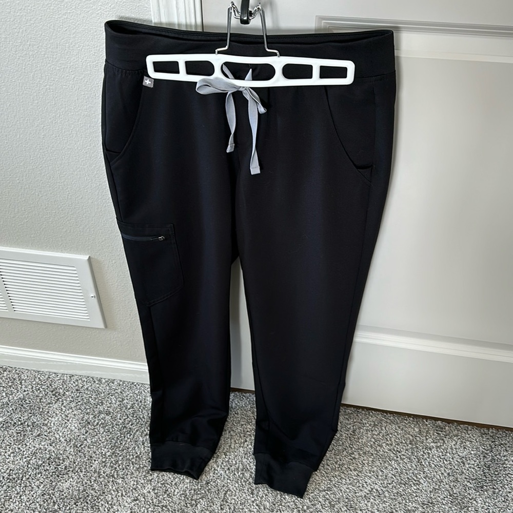 Figs Zamora jogger scrub pant